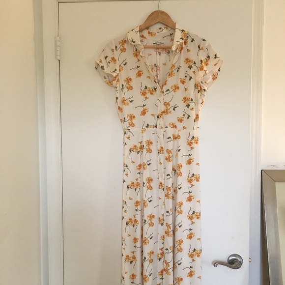 SOLD. Reformation Wilma Dress - Picture 2 of 4